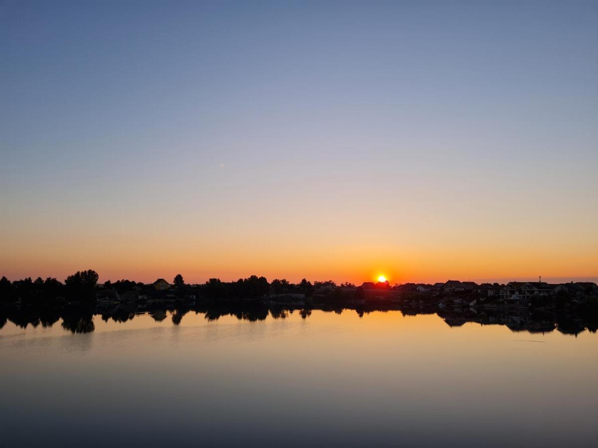 Vila Ferie Dunajska Luzna Dış mekan fotoğraf